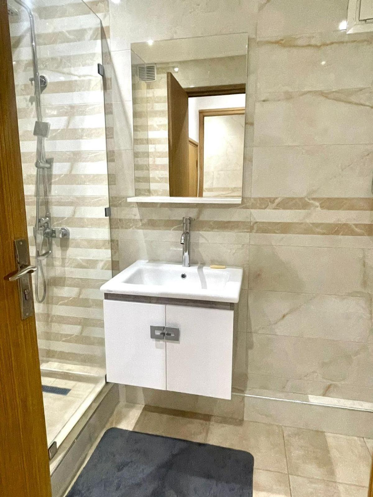 New Luxurious Apartment Agdal Rabat Center Экстерьер фото
